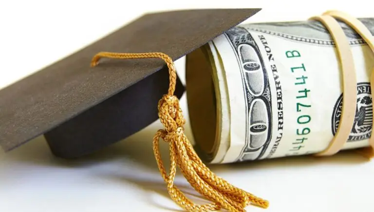 Best Student Loans for College: An Essential Guide to Making the Right Choice